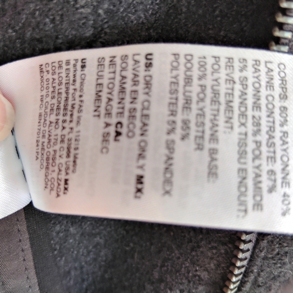 Chico's Moto Zip Jacket w/Faux Leather Sleeves And Collar sx 1 - Picture 4 of 5